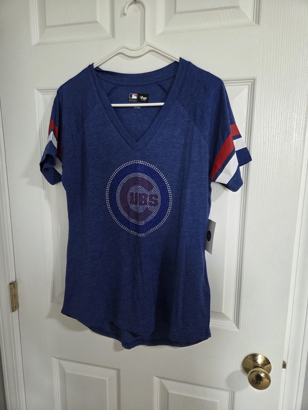 Majestic Blue Chicago Cubs V-Neck Tee with Red & White Sleeve Stripes
